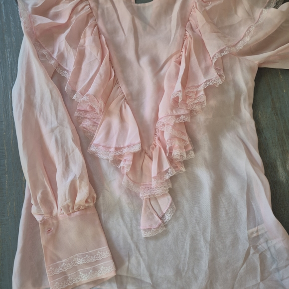 J.INGD LÍMITED Tops - j.INDG LIMITED Soft Pink Blouse
